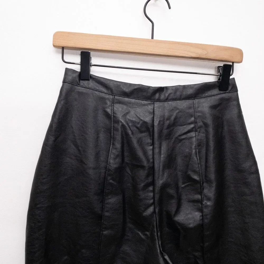 Princess Polly Encore Pants Vegan Leather Black Size 4 - Picture 9 of 10